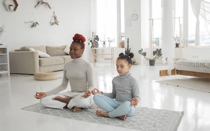 A Prática Respiratória, um simples e prático exercício de Meditação e Relaxamento capaz de aliviar alguns Estados de Ansiedade. Crianças Meditando